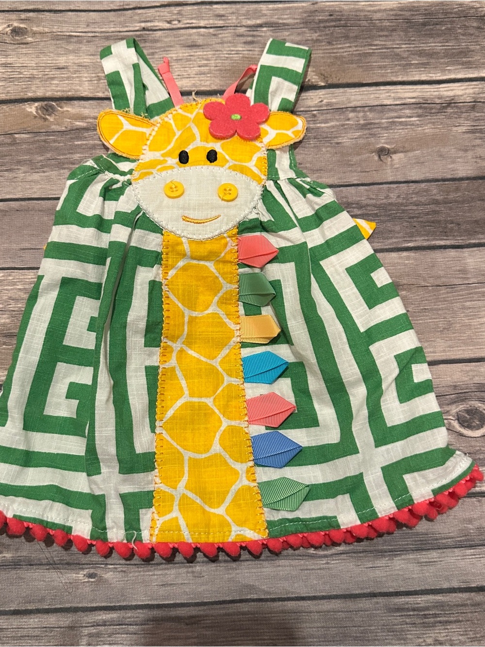 Mudpie giraffe dress, green/white geometric pattern, vguc Size 0-6 months